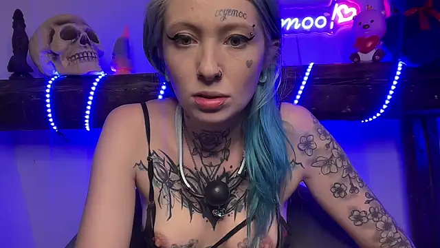 coyemoo online show from 03-15-25, 11:40