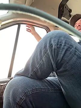 SmokingSloth online show from 01-24-25, 02:30