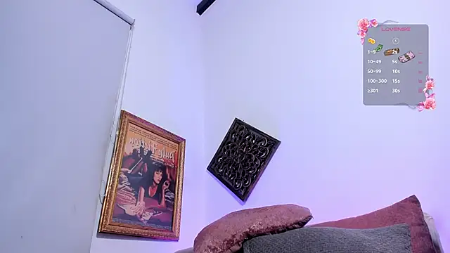 Snapshot of VeronicaGilss chatting on 02-24-25, 06:36 VeronicaGilss online show from 02-24-25, 06:36