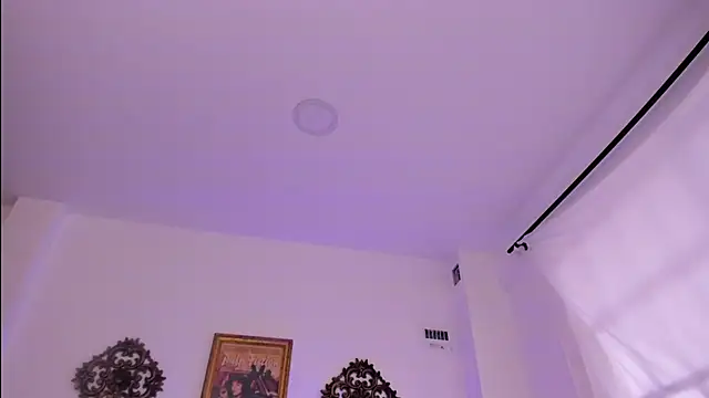 Snapshot of VeronicaGilss chatting on 10-08-25, 06:49 VeronicaGilss online show from 10-08-25, 06:49