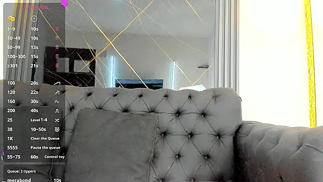 EvaaLovia1 online show from 10-15-25, 01:11