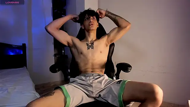 Snakebutterfly online show from 03-09-25, 11:03