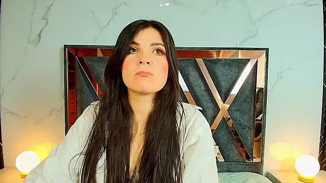 Snapshot of Amara_vega chatting on 09-25-25, 11:58 Amara vega online show from 09-25-25, 11:58