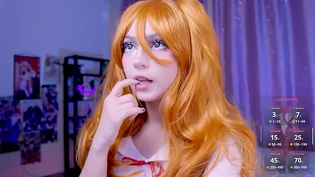 Carolina Leep online show from 09-14-25, 03:11