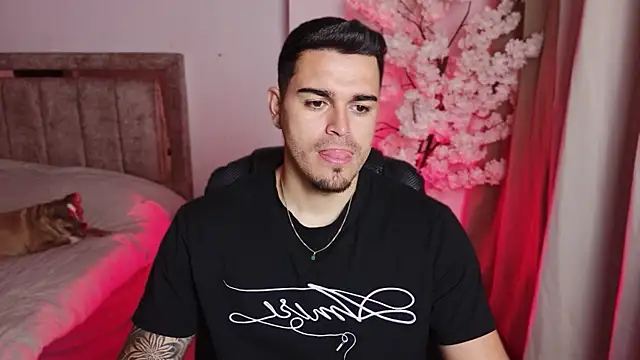 Axel Big cock online show from 08-02-26, 12:09