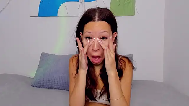 Snapshot of SelenaRousey chatting on 02-26-25, 06:04 SelenaRousey online show from 02-26-25, 06:04