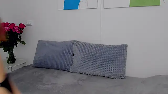 Snapshot of SelenaRousey chatting on 11-20-25, 07:08 SelenaRousey online show from 11-20-25, 07:08