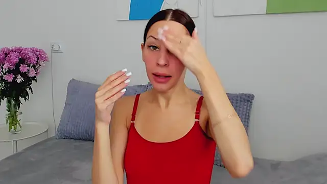 SelenaRousey online show from 02-15-26, 07:51