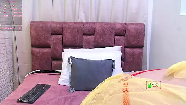 CandyxCosmic online show from 02-12-25, 06:09