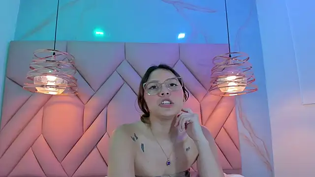 AngelaaCute  online show from 01-21-25, 12:07