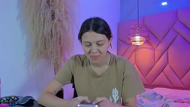 AngelaaCute  online show from 01-29-25, 12:02