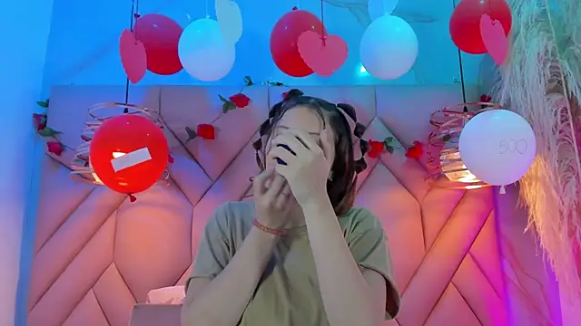 AngelaaCute  online show from 02-18-25, 12:28