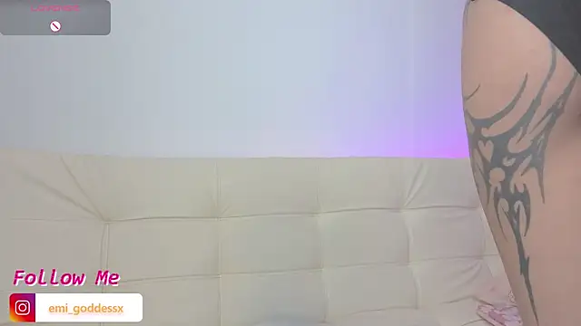 Snapshot of EmilygarciaXXX chatting on 05-12-26, 01:36 EmilygarciaXXX online show from 05-12-26, 01:36