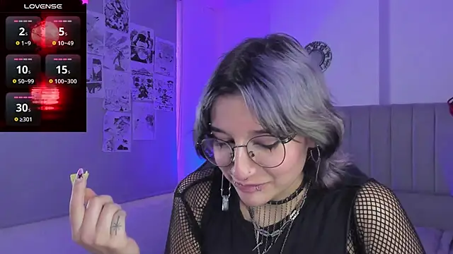 SukiFuyu  online show from 03-07-25, 03:18