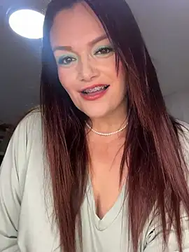 Snapshot of Taniabonet chatting on 01-29-25, 01:05 Taniabonet online show from 01-29-25, 01:05