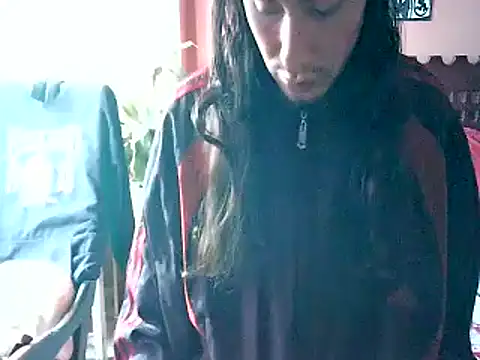 Snapshot of 2mgars chatting on 10-02-25, 01:51 2mgars online show from 10-02-25, 01:51