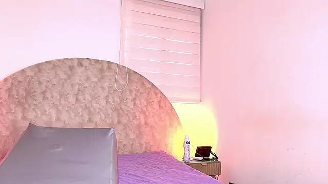 Snapshot of anisha_x chatting on 02-04-26, 07:20 anisha x online show from 02-04-26, 07:20