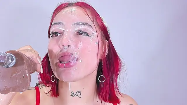 annika taylor online show from 12-18-24, 03:26