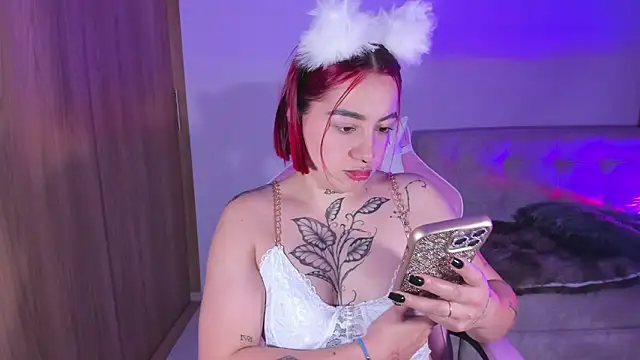 annika taylor online show from 02-26-25, 12:38