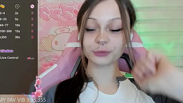 Snapshot of shy_melony chatting on 02-22-26, 01:42 shy melony online show from 02-22-26, 01:42