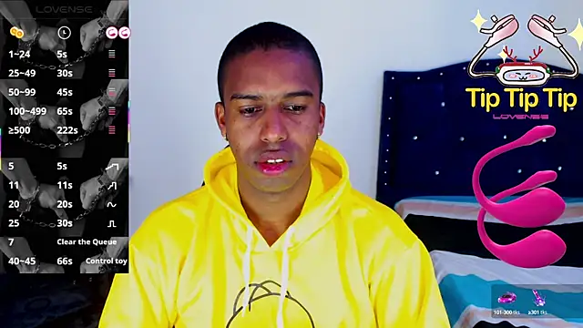 mrjhon26 online show from 03-08-25, 01:03