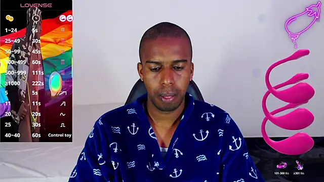 Snapshot of mrjhon26 chatting on 06-14-26, 11:01 mrjhon26 online show from 06-14-26, 11:01