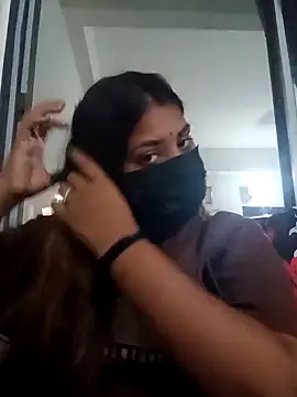 Hotmilfxox online show from 12-05-24, 01:38