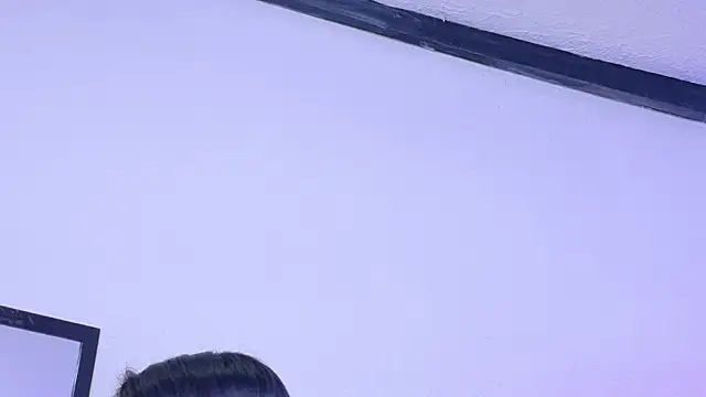 Skinny hottie18 online show from 06-03-26, 03:06