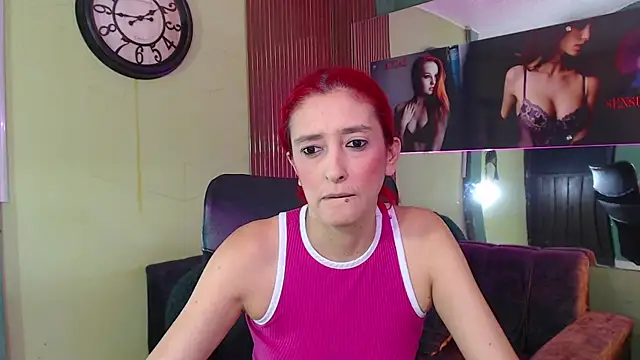Snapshot of Ruby_Your_Milf chatting on 04-22-26, 09:05 Ruby Your Milf online show from 04-22-26, 09:05