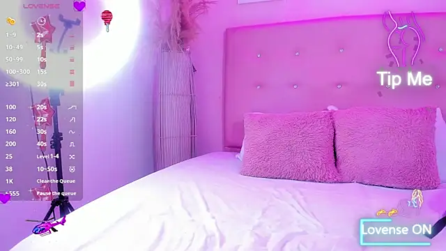 Snapshot of EIMY_BRIGHT chatting on 09-09-25, 03:22 EIMY BRIGHT online show from 09-09-25, 03:22