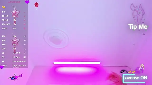 Snapshot of EIMY_BRIGHT chatting on 09-30-25, 03:44 EIMY BRIGHT online show from 09-30-25, 03:44