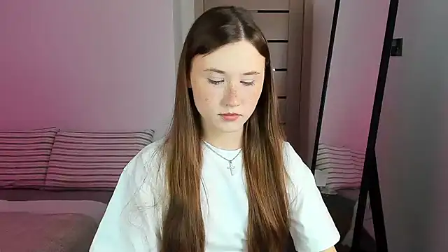 Snapshot of Stella_Sunny chatting on 10-09-25, 05:55 Stella Sunny online show from 10-09-25, 05:55