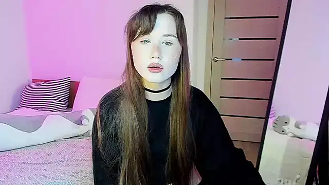 Snapshot of Stella_Sunny chatting on 11-28-25, 11:51 Stella Sunny online show from 11-28-25, 11:51