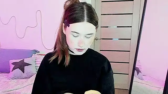 Snapshot of Stella_Sunny chatting on 12-05-25, 05:20 Stella Sunny online show from 12-05-25, 05:20