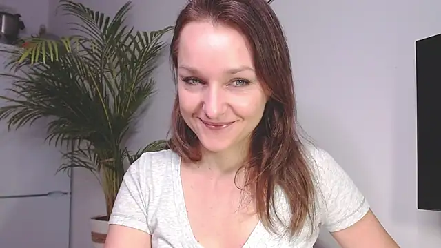 Snapshot of AliciaDesire chatting on 01-09-25, 07:52 AliciaDesire online show from 01-09-25, 07:52