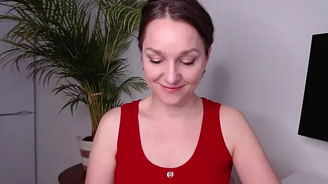 Snapshot of AliciaDesire chatting on 03-04-25, 07:51 AliciaDesire online show from 03-04-25, 07:51