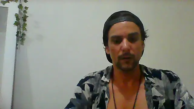 couplemilk online show from 01-19-25, 06:09