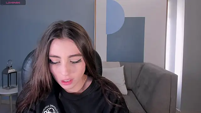 DolcieElliot online show from 12-26-24, 06:01