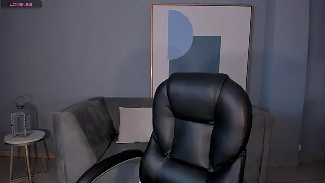 DolcieElliot online show from 12-30-24, 11:48