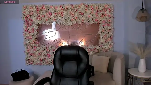 DolcieElliot online show from 01-07-25, 11:26