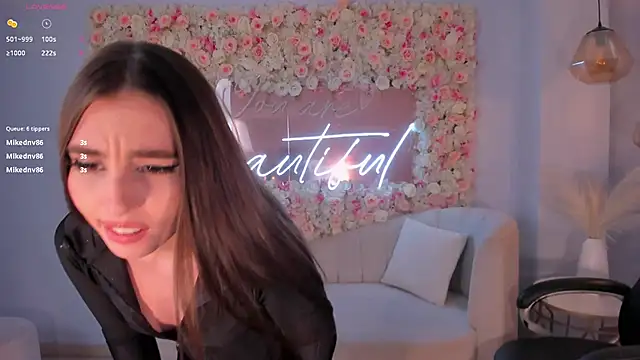 DolcieElliot online show from 01-07-25, 05:31