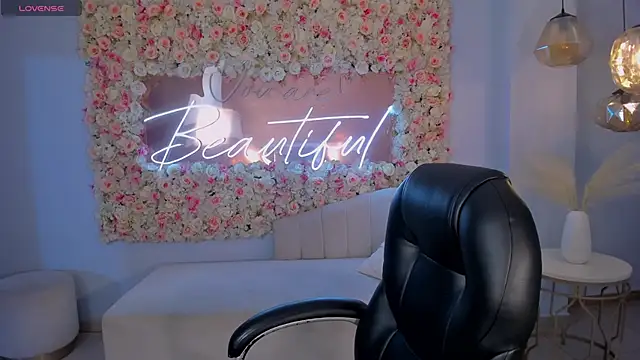 DolcieElliot online show from 01-11-25, 11:45