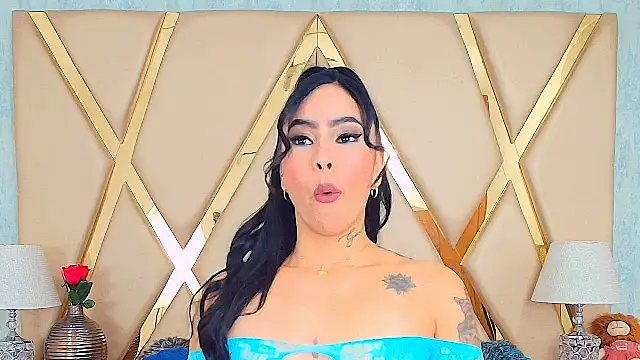 Snapshot of GiahDaniels chatting on 02-20-25, 02:13 GiahDaniels online show from 02-20-25, 02:13