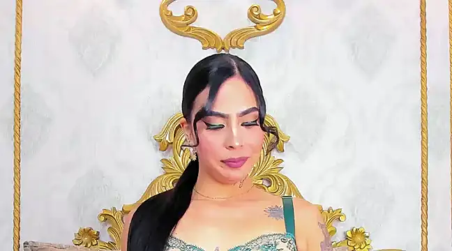 Snapshot of GiahDaniels chatting on 03-12-25, 09:35 GiahDaniels online show from 03-12-25, 09:35