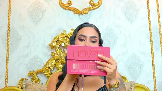 Snapshot of GiahDaniels chatting on 03-18-25, 09:10 GiahDaniels online show from 03-18-25, 09:10