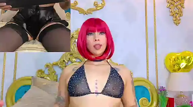 Snapshot of GiahDaniels chatting on 03-22-25, 08:59 GiahDaniels online show from 03-22-25, 08:59