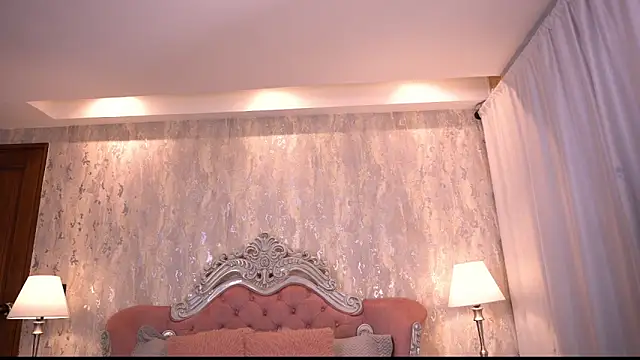 AngelineConnor online show from 02-01-26, 08:18