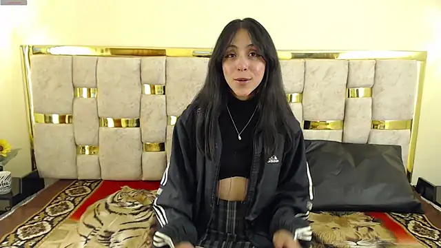 ling ling24 online show from 01-31-25, 02:58