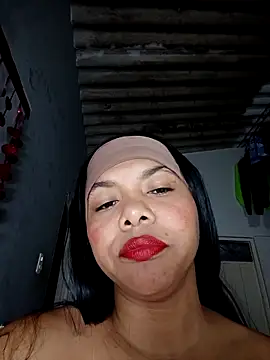 DIORA Latina online show from 03-12-26, 03:56