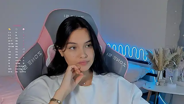  Sweetie  online show from 09-12-25, 02:17